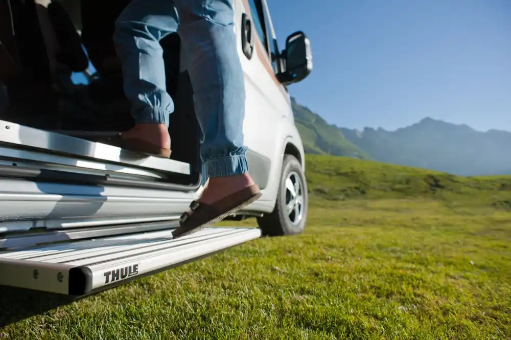 Thule Single Step V10 manuell 550 Alu | Sparangebot
